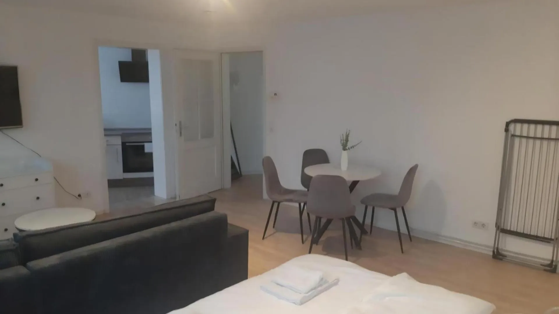 Schoene Wohnung In Attraktiver Lage هانوفر 0*,  ألمانيا